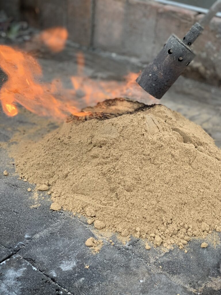 修持煙供時，藉著咒力及加持力，我們可以確定修法的功德利益。