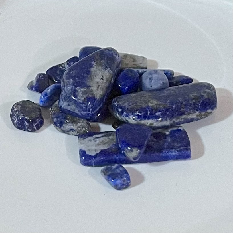 青金石