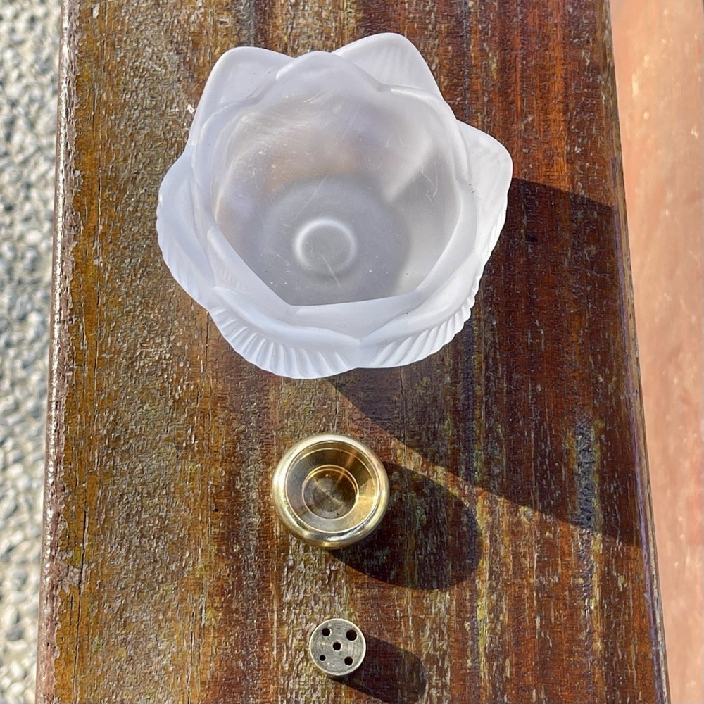 琉璃蓮花 黃銅香塔座 套組 Frosted Glass Lotus Incense Burner Set